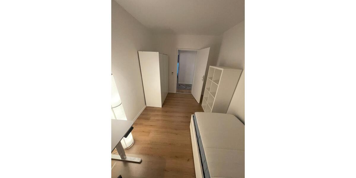 Wohnen auf Zeit Karlsruhe Durlach - 1 Zimmer, 12 m&sup2;, 570&euro; | Angebot:25910616