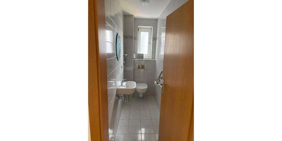 Etagenwohnung Vilshofen an der Donau - 3 Zimmer, 77 m&sup2;, 650&euro; | Angebot:26610733