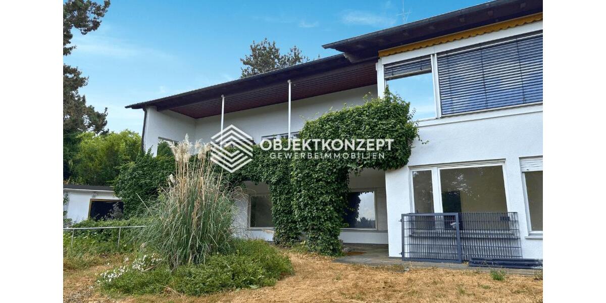 Exklusive Wohnetage mit Retro-Charme und Altstadtblick – provisionsfrei mieten 7 zimmer