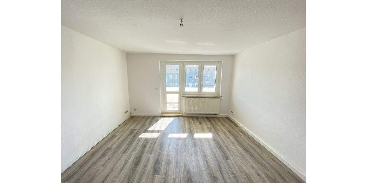 Etagenwohnung Weida - 3 Zimmer, 61 m&sup2;, 340&euro; | Angebot:25776567