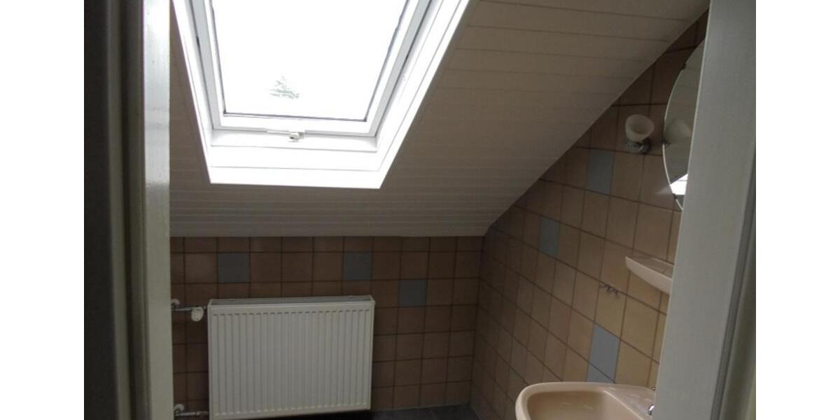 Dachgeschoßwohnung Würselen - 1 Zimmer, 44 m&sup2;, 420&euro; | Angebot:24522706