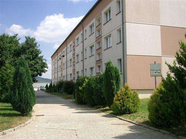 Wohnung zum Mieten in Gersdorf 360 € 61 m²