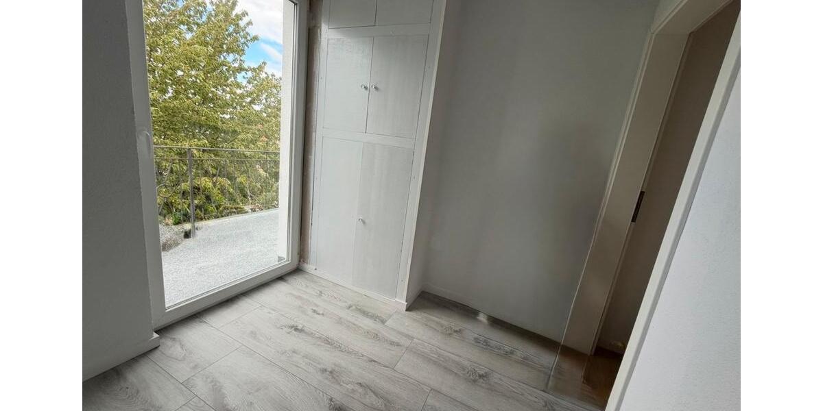 Dachgeschoßwohnung Breuna - 2 Zimmer, 65 m&sup2;, 690&euro; | Angebot:26637942