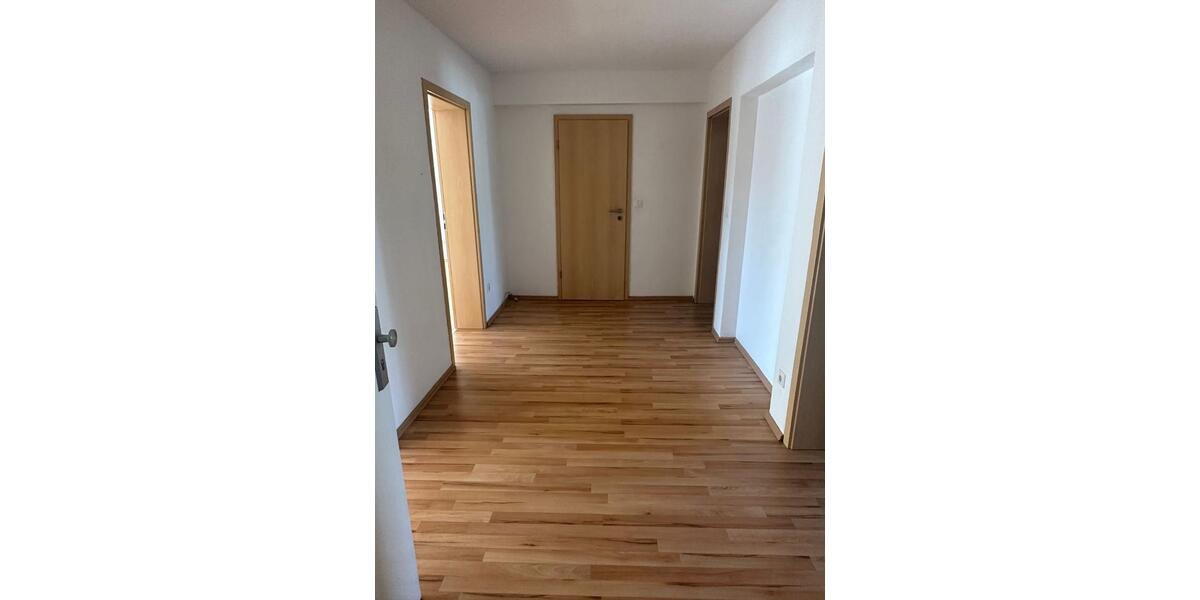 Helle 3,5 Zimmer Balkon Wohnung mit Gartennutzung in Erkelenz 3.5 zimmer