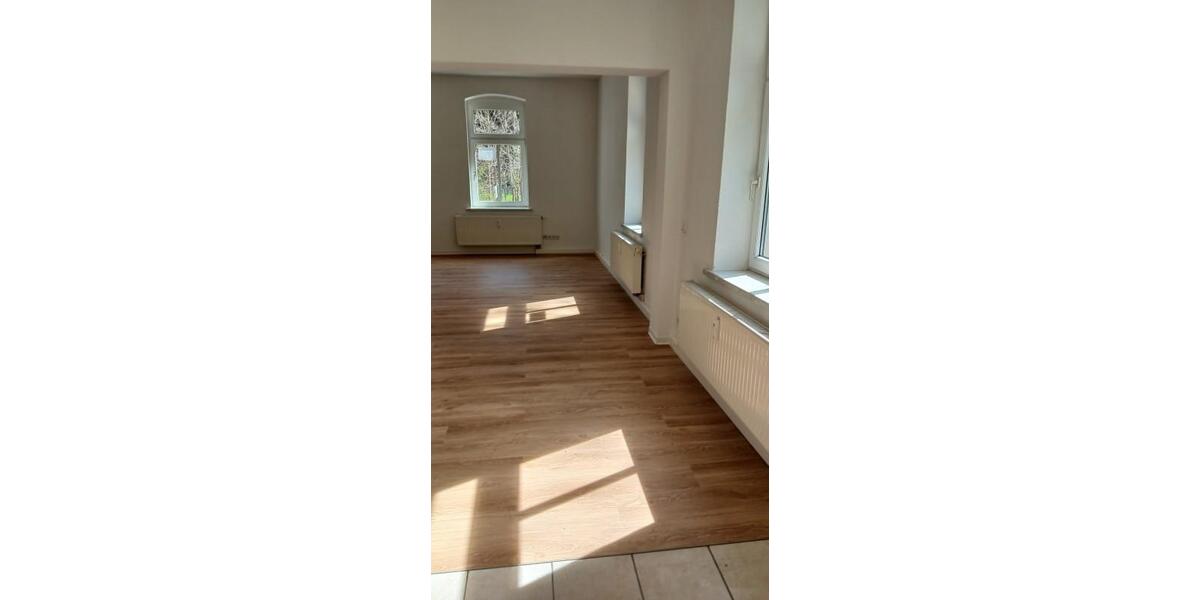 Etagenwohnung Amtsberg - 1 Zimmer, 38 m&sup2;, 200&euro; | Angebot:20540986