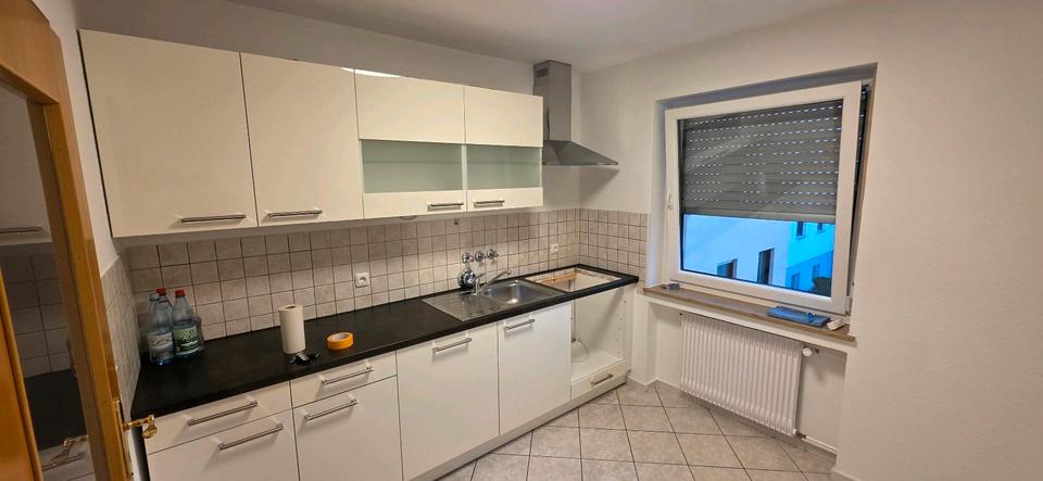 Etagenwohnung Niederwerrn - 3 Zimmer, 85 m&sup2;, 800&euro; | Angebot:26334778