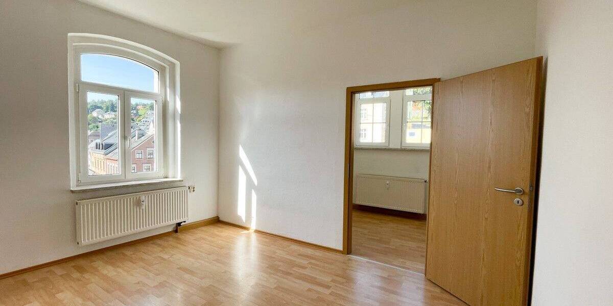 Etagenwohnung Annaberg-Buchholz / Buchholz Annaberg - 5 Zimmer, 101 m&sup2;, 515&euro; | Angebot:25688185