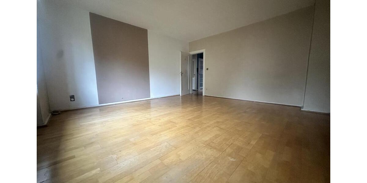 Etagenwohnung Wuppertal Gemarkung Langerfeld - 4 Zimmer, 107 m&sup2;, 860&euro; | Angebot:25648690