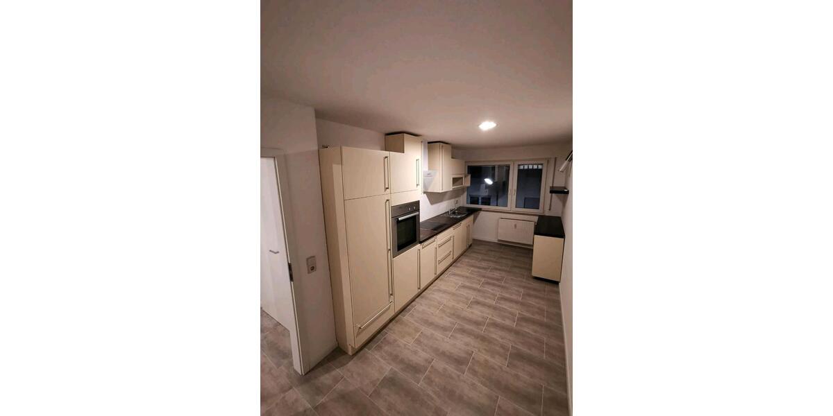 Etagenwohnung Pforzheim - 2 Zimmer, 60 m&sup2;, 846&euro; | Angebot:26312705