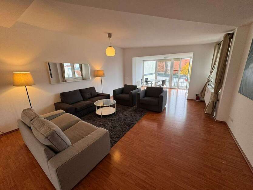 Wohnung zum Mieten in Berlin Prenzlauer Berg 2.312 € 137 m² 3 zimmer