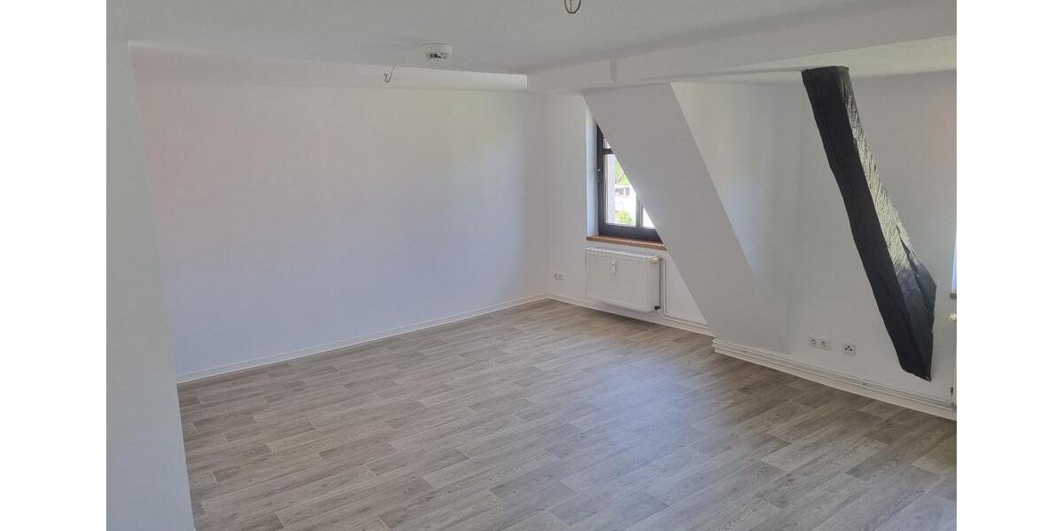 Dachgeschoßwohnung Burg - 2 Zimmer, 57 m&sup2;, 370&euro; | Angebot:26458955