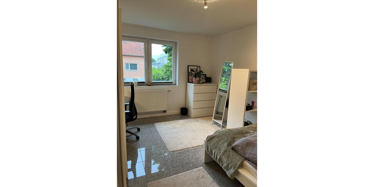 Wohnen auf Zeit Bonn Tannenbusch - 1 Zimmer, 14 m&sup2;, 470&euro; | Angebot:26547254