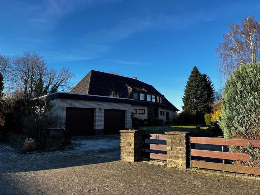 Frisch sanierte DHH mit Garten und 5 Zimmer in TOP Lage - Weyhe