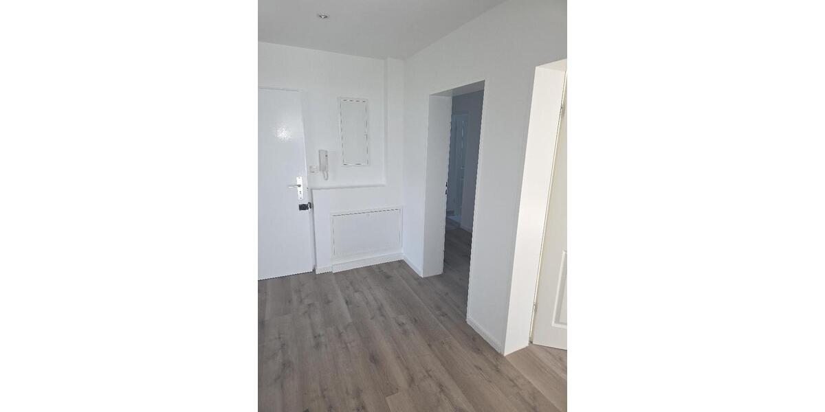 Erdgeschoßwohnung Eschborn - 5 Zimmer, 133 m&sup2;, 1.850&euro; | Angebot:26621148