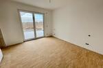 Helle Wohnung BJ 202223 mit Westbalkon, TG-Stellplatz und Stellplatz im Freien!