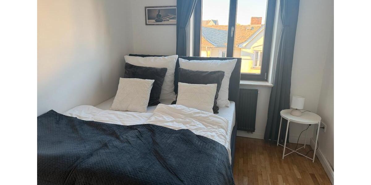 Etagenwohnung Limburg an der Lahn - 2 Zimmer, 90 m&sup2;, 1.100&euro; | Angebot:26270798