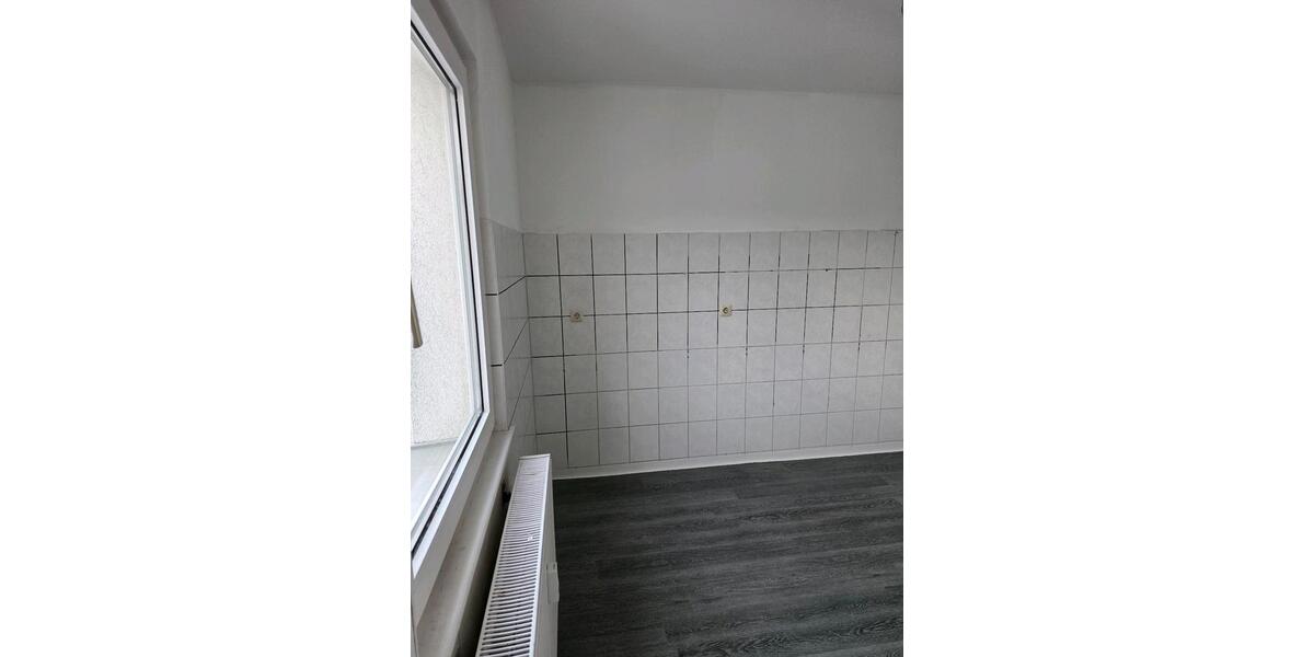 Dachgeschoßwohnung Dessau-Roßlau Roßlau - 3 Zimmer, 62 m&sup2;, 385&euro; | Angebot:24846320