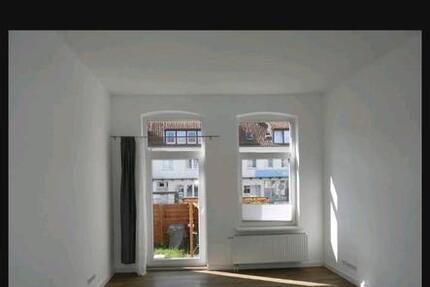 2-Zimmer-Wohnung mit eigenem Garten im Stadtteil Moritzberg zimmer
