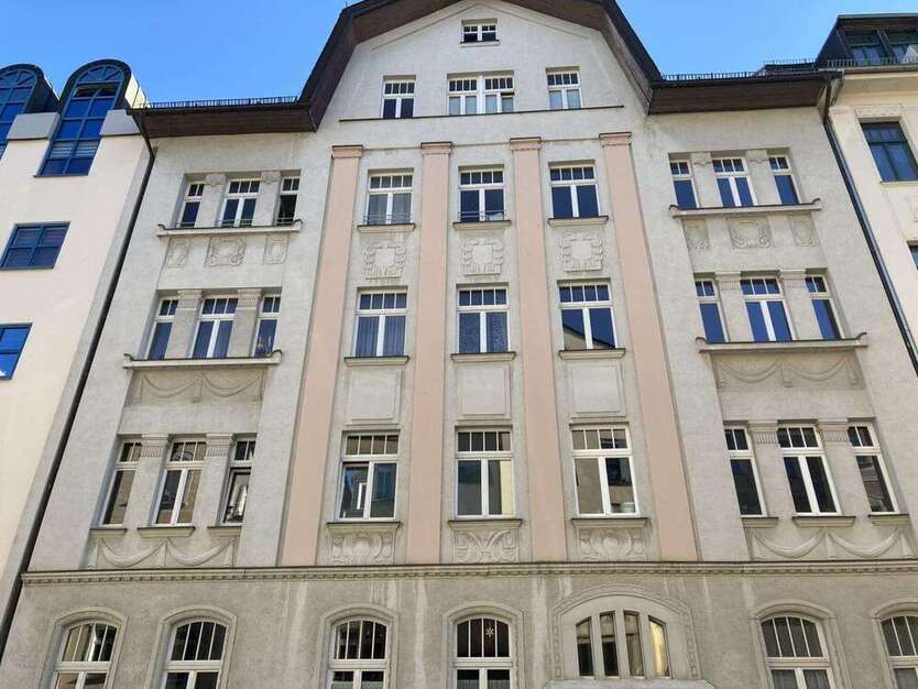 Wohnung zum Mieten in Chemnitz 410 € 72.12 m²