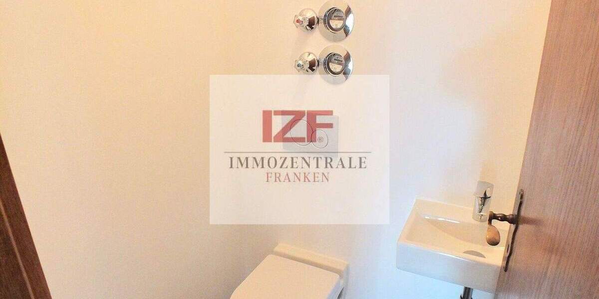 Etagenwohnung Nürnberg Werderau - 2 Zimmer, 72 m&sup2;, 930&euro; | Angebot:25968762