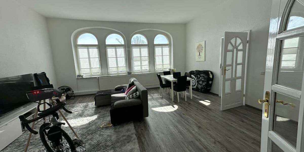 Etagenwohnung Helmstedt - 5 Zimmer, 129 m&sup2;, 1.100&euro; | Angebot:26801740