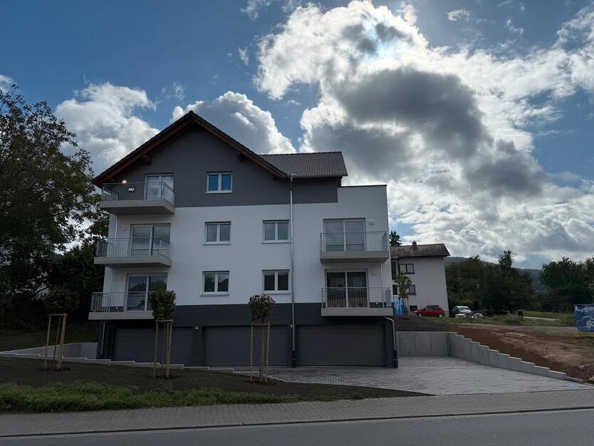Neue hochwertige 3 ZKB Penthouse Wohnung in Fürth zimmer