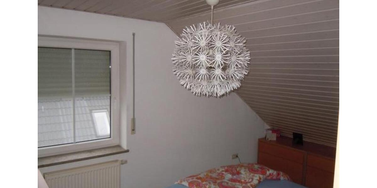 Dachgeschoßwohnung Wettstetten - 3 Zimmer, 85 m&sup2;, 935&euro; | Angebot:24766159