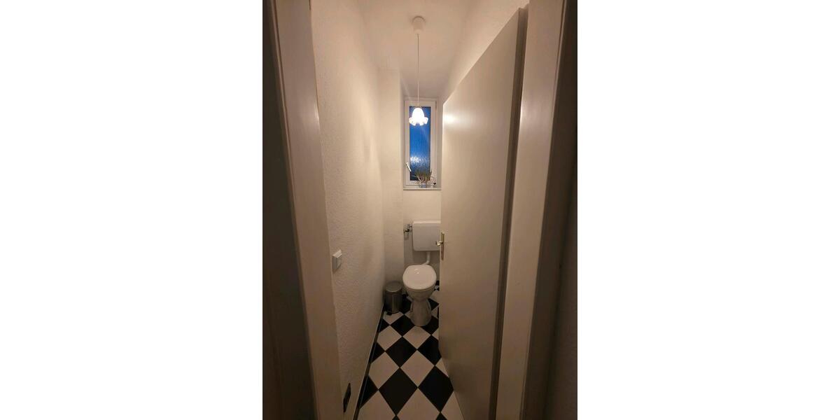 Etagenwohnung Ulm Söflingen - 5 Zimmer, 150 m&sup2;, 450&euro; | Angebot:25294011