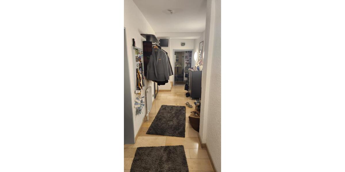 Etagenwohnung Iserlohn Letmathe - 5 Zimmer, 147 m&sup2;, 1.075&euro; | Angebot:25097054