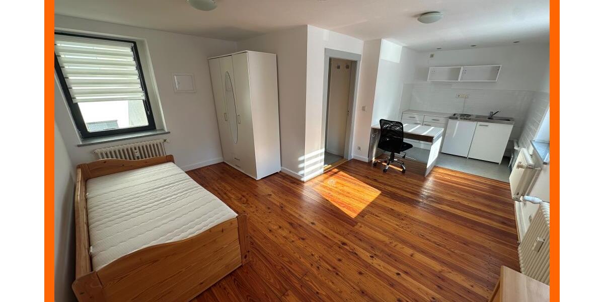 Möblierte 1-Raum Atelierwohnung mit Echtholzboden im ruhigen Hinterhaus - Etagenwohnung Gera Pforten | Angebot:26232900
