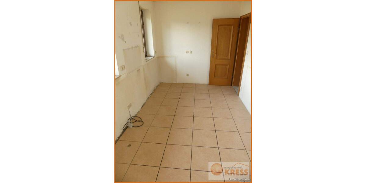 Etagenwohnung Flieden / Stork Stork - 4 Zimmer, 136 m&sup2;, 650&euro; | Angebot:26475926
