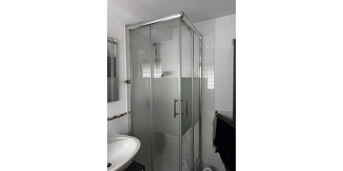 Erdgeschoßwohnung Keltern - 2 Zimmer, 83 m&sup2;, 800&euro; | Angebot:24815024