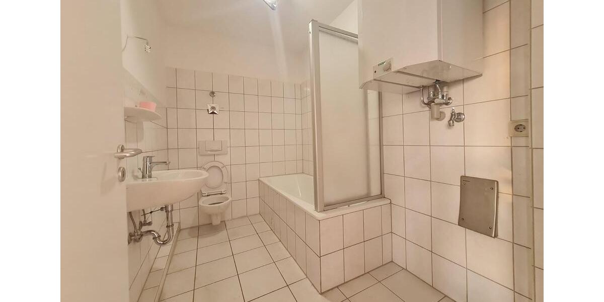 Etagenwohnung Saarbrücken St. Arnual - 2 Zimmer, 60 m&sup2;, 650&euro; | Angebot:24874434