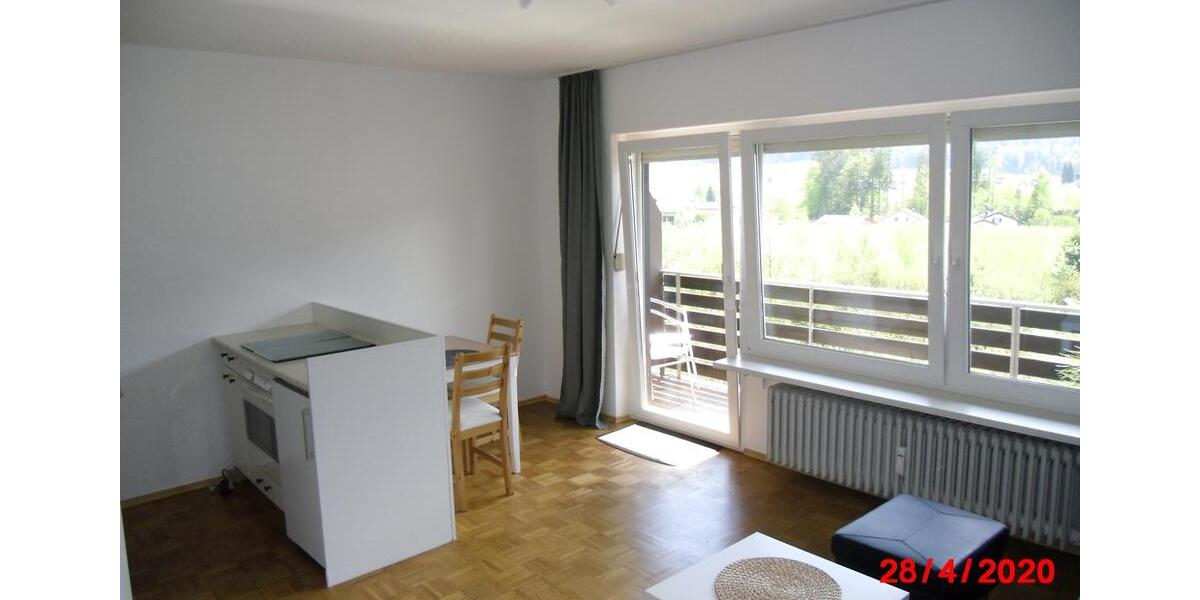Möbliertes, ruhiges Apartment mit Balkon und traumhaftem Panorama 1 zimmer