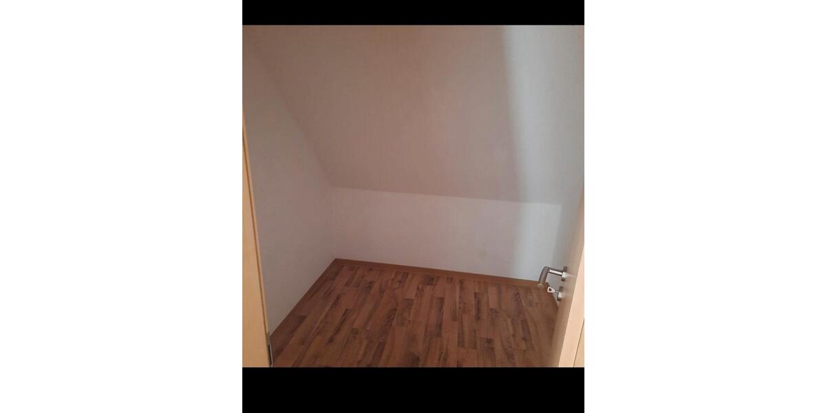 Dachgeschoßwohnung Wasungen - 3 Zimmer, 56 m&sup2;, 365&euro; | Angebot:26588696