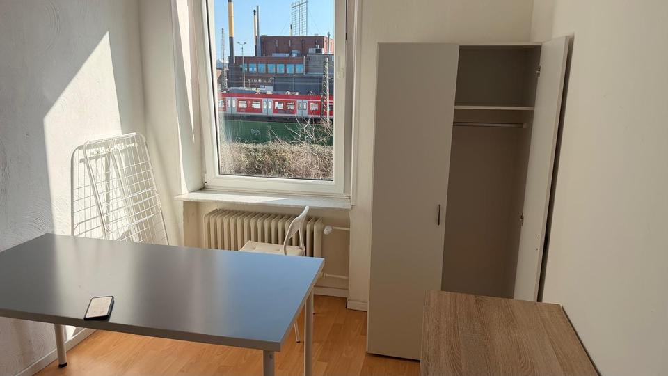 Wohnen auf Zeit Aachen Aachen-Mitte - 1 Zimmer, 12 m&sup2;, 450&euro; | Angebot:25523243