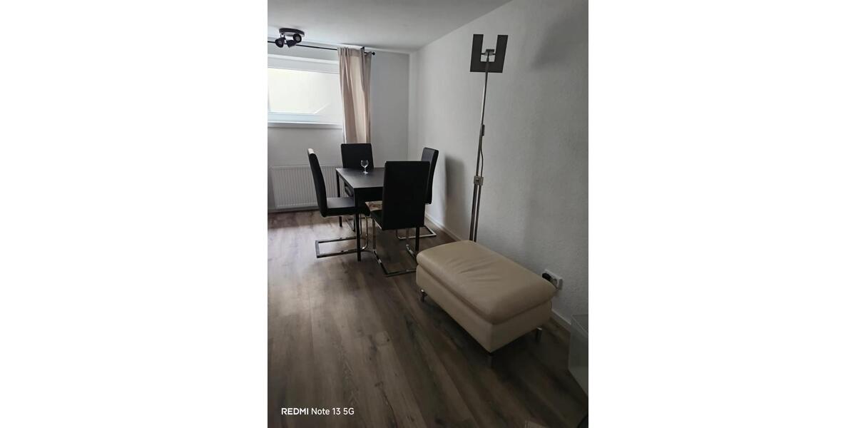 Etagenwohnung Halle - 1 Zimmer, 50 m&sup2;, 750&euro; | Angebot:25406312