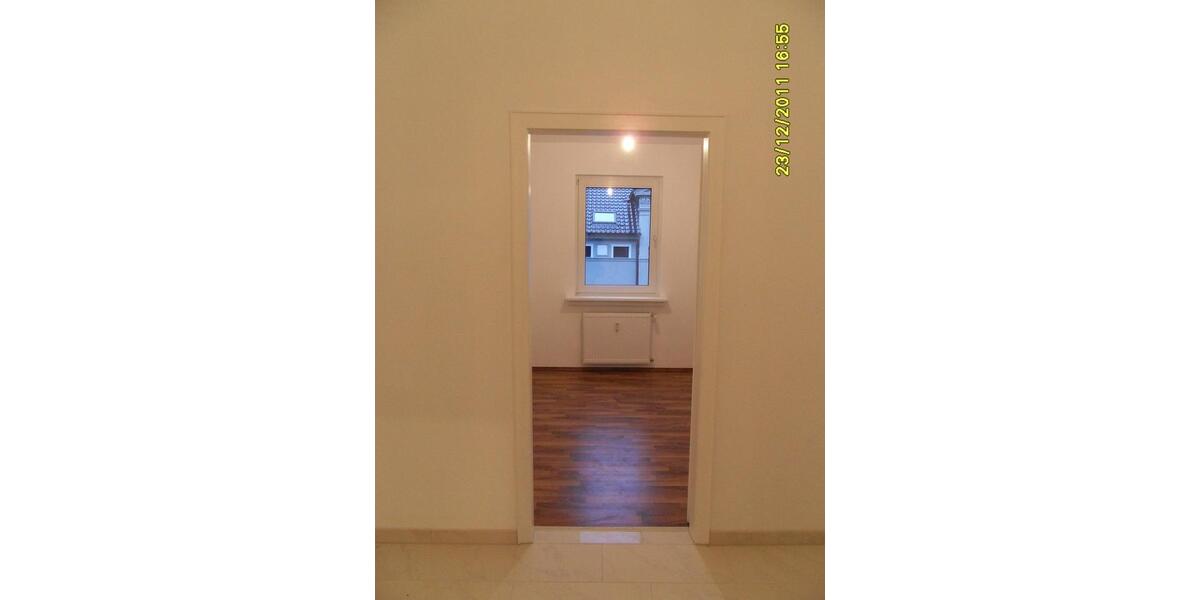 Do.-Kaiserstraßenviertel, helle und wohnliche Hochparterrewohnung mit Tageslichtbad und Balkon 3 zimmer