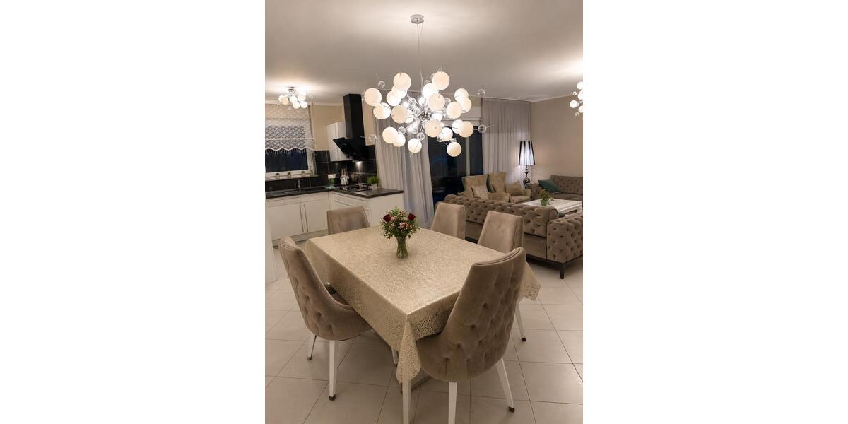 Etagenwohnung Würselen - 3 Zimmer, 105 m&sup2;, 1.600&euro; | Angebot:26579696