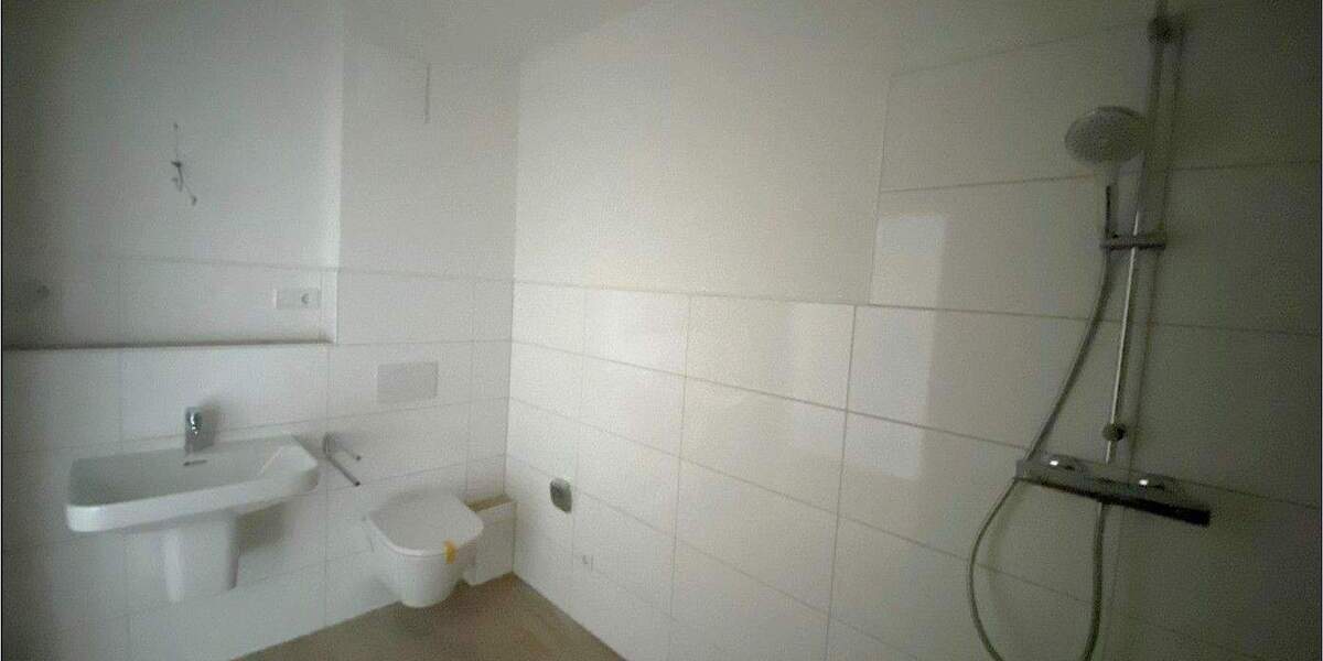 Etagenwohnung Cloppenburg - 2 Zimmer, 61 m&sup2;, 740&euro; | Angebot:25671449
