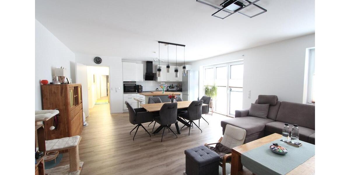 Erdgeschoßwohnung Ganderkesee - 4 Zimmer, 120 m&sup2;, 1.486&euro; | Angebot:25383150