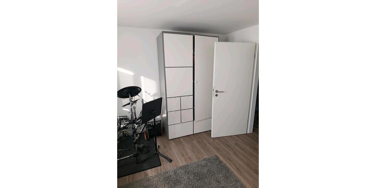 Erdgeschoßwohnung Kirchhain - 3 Zimmer, 80 m&sup2;, 945&euro; | Angebot:26286548
