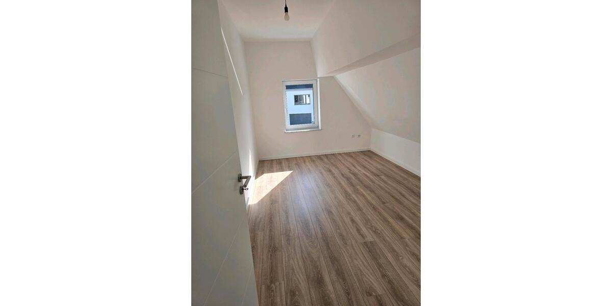 Etagenwohnung Schnaittach - 3 Zimmer, 100 m&sup2;, 1.300&euro; | Angebot:24626452