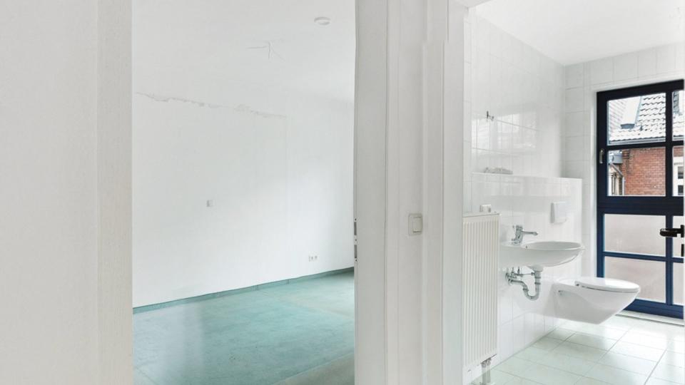 Wohnung mit 3 Zimmern - 2 Balkonen - 1 Carport 3 zimmer