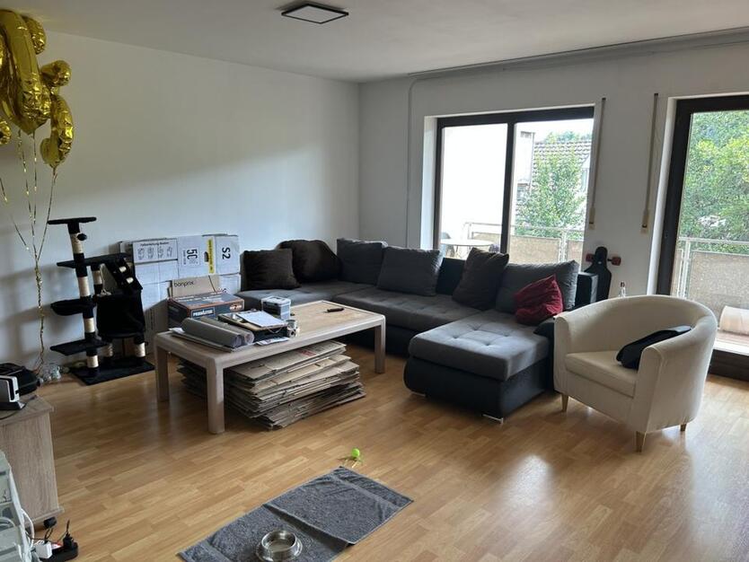 3,5-Zimmer-Mietwohnung mit Balkon und Garagenstellplatz