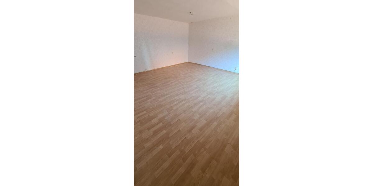 Einfamilienhaus Sonnenstein - 4 Zimmer, 110 m&sup2;, 650&euro; | Angebot:25590111