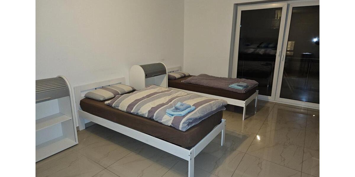 Wohnen auf Zeit Paderborn Neuenbeken - 3 Zimmer, 80 m&sup2;, 800&euro; | Angebot:26512125