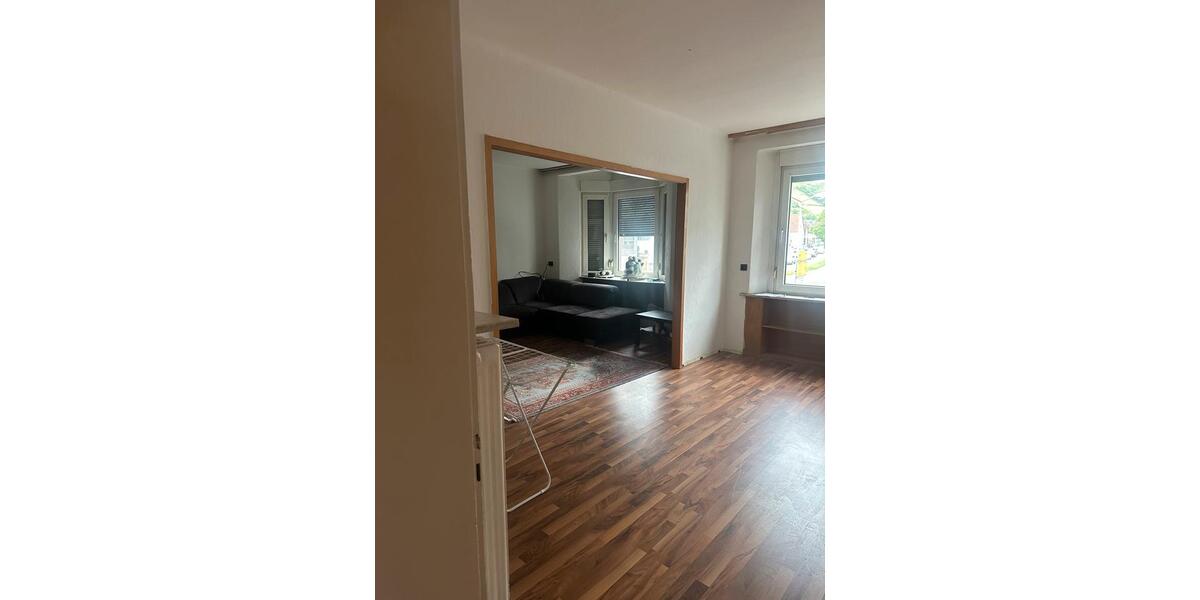 Etagenwohnung Heppenheim (Bergstraße) - 3.5 Zimmer, 100 m&sup2;, 1.400&euro; | Angebot:26564857