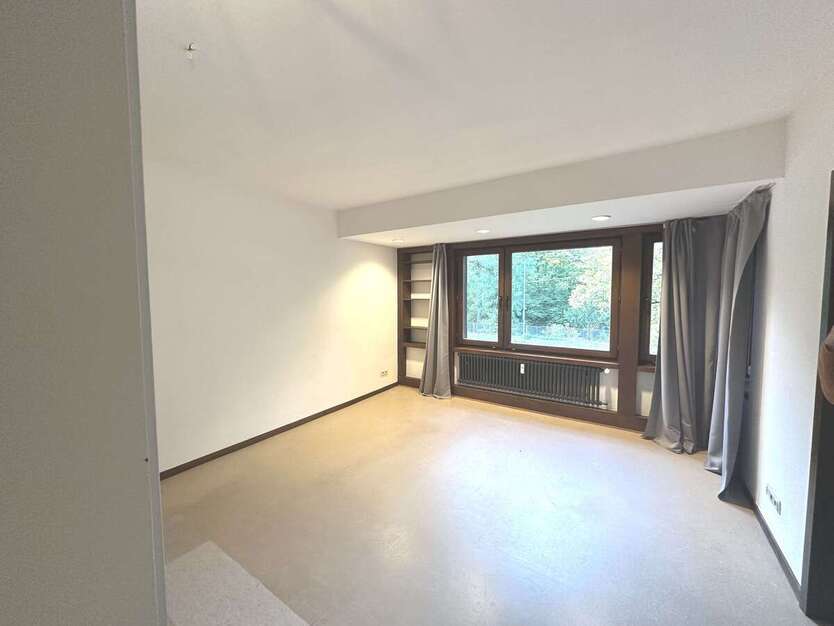 Wohnung zum Mieten in Krefeld 350 € 42 m² 2 zimmer