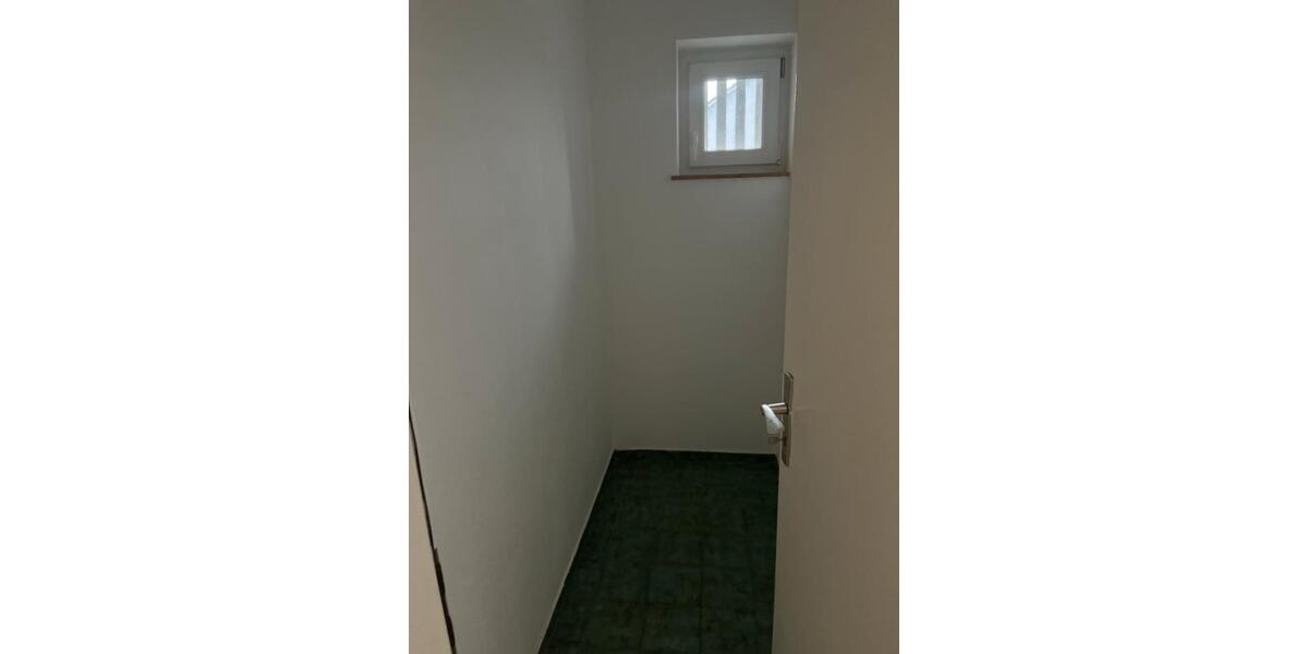 Etagenwohnung Kressbronn am Bodensee - 3.5 Zimmer, 104 m&sup2;, 1.450&euro; | Angebot:25642670